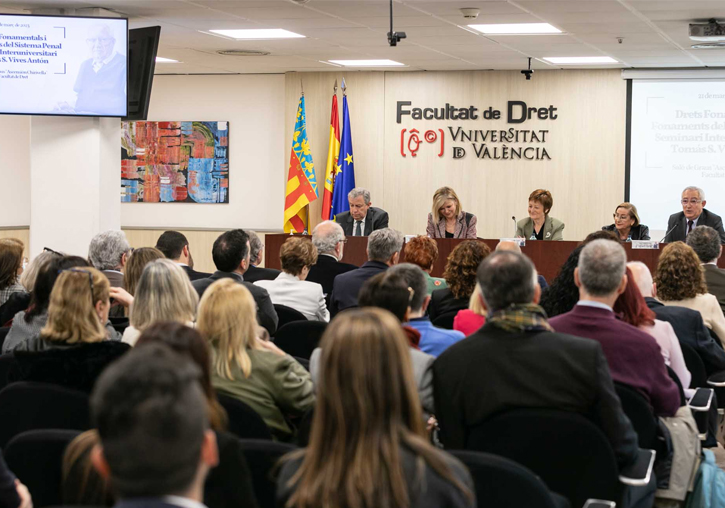 Seminari Interuniversitari “Drets Fonamentals i Fonaments del Sistema Penal” en memòria del professor Tomás S. Vives Antón